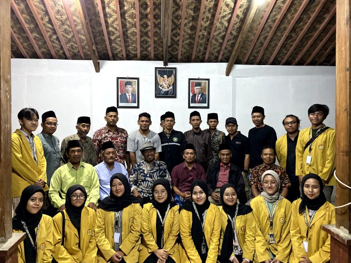 KKN MAHASISWA DAN MAHASISWI UNSOED PURWOKERTO DI DESA PURWOSARI 01